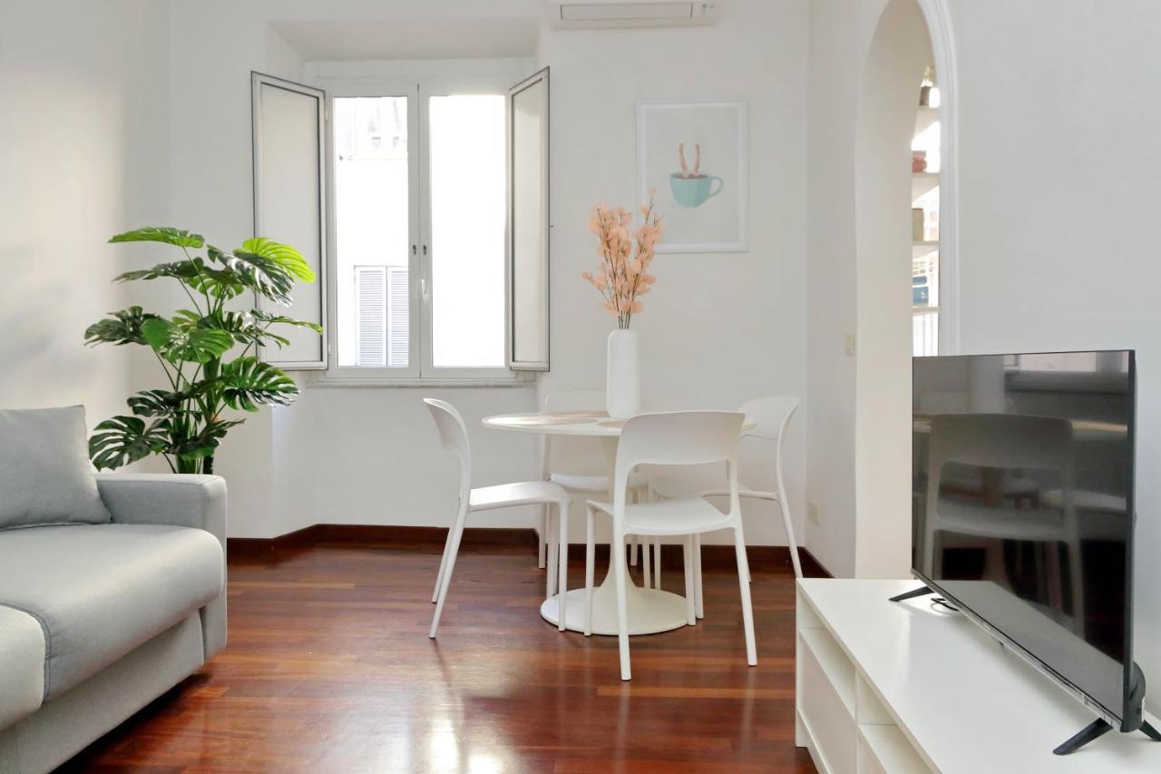 Domus Lou Elegante Appartamento In Trastevere Roma Exteriér fotografie
